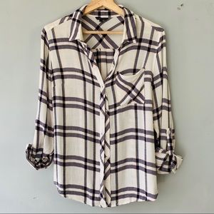 Flannel long sleeve button down